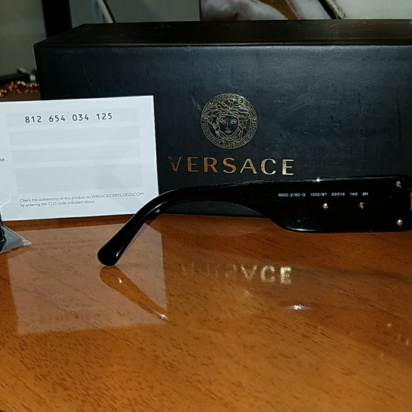 NWT Authentic Versace Gold Pilot Aviators - Picture 8 of 8